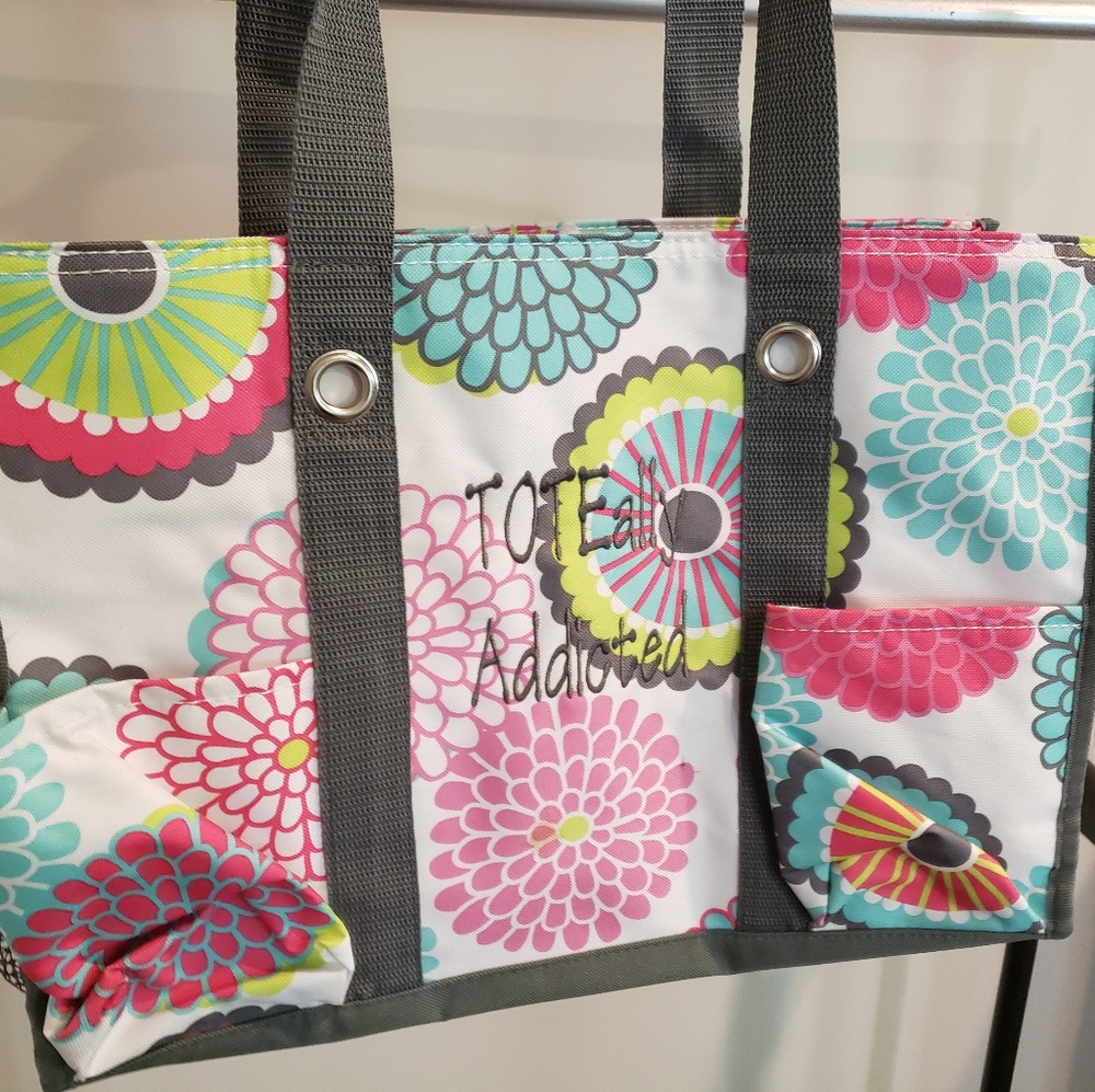 thirty-one Zip Top Utility Tote